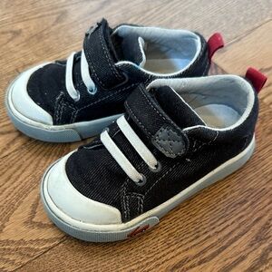Black Denim Stevie II Toddler 6 See Kai Run